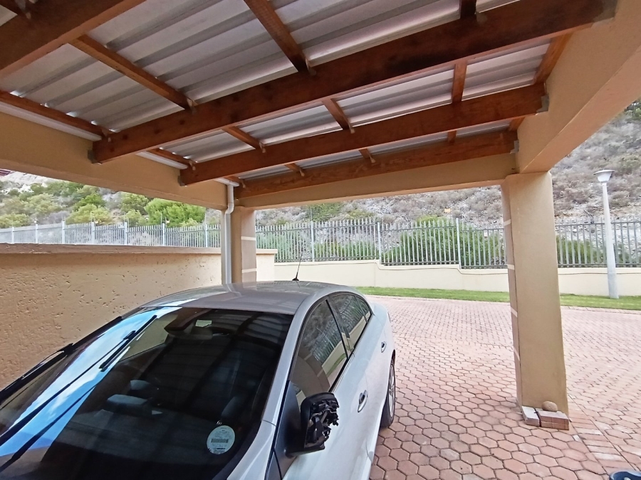 To Let 3 Bedroom Property for Rent in Seemeeu Park Western Cape